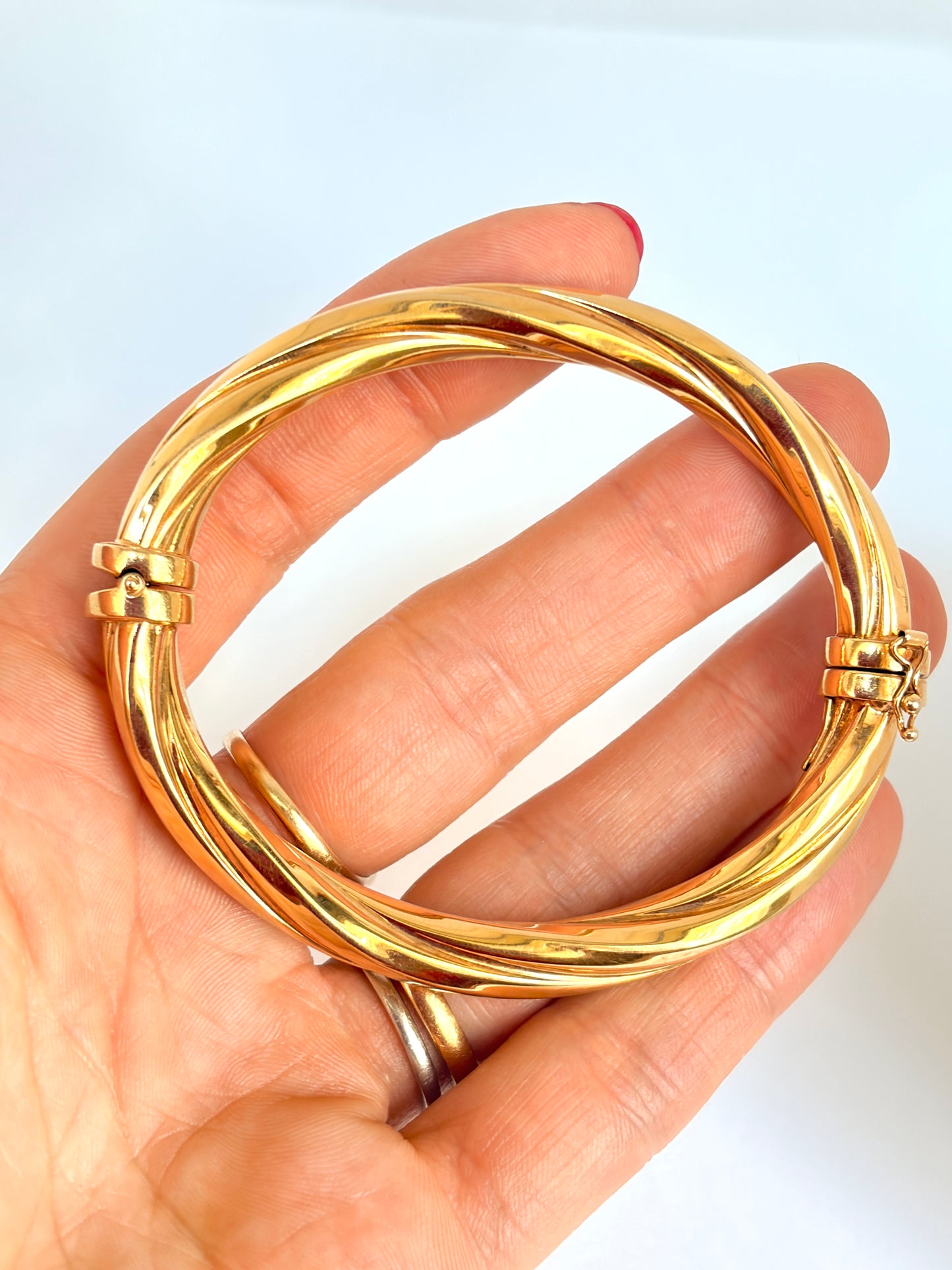 Fabulous, Vintage, 9ct Gold Twisty Bangle (19.92g) Hallmarked, 9ct Gold