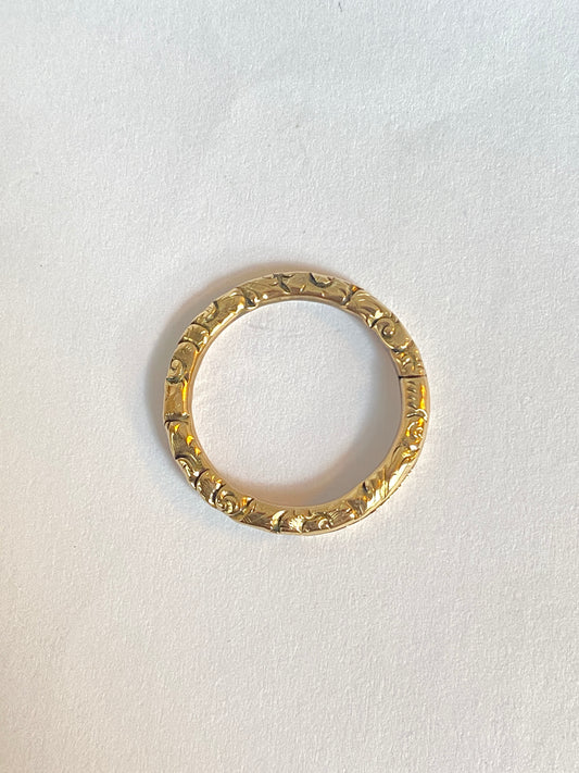 Victorian Gold Cased/Rolled Gold Engraved Split Ring/Pendant