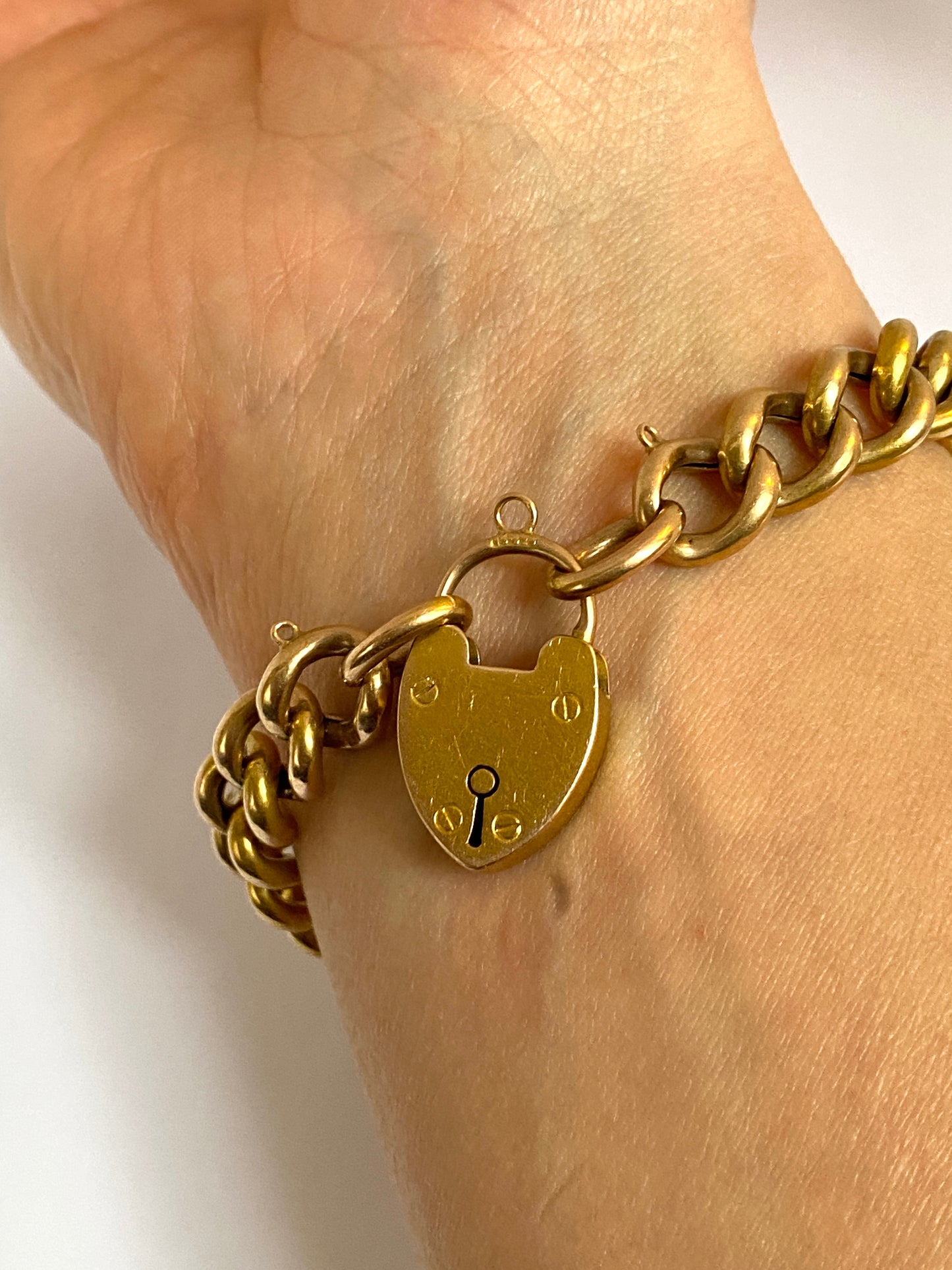 Rare, Antique, Victorian 15ct Gold Curb Link Bracelet with Heart Padlock (21.65g), Hallmarked 1899