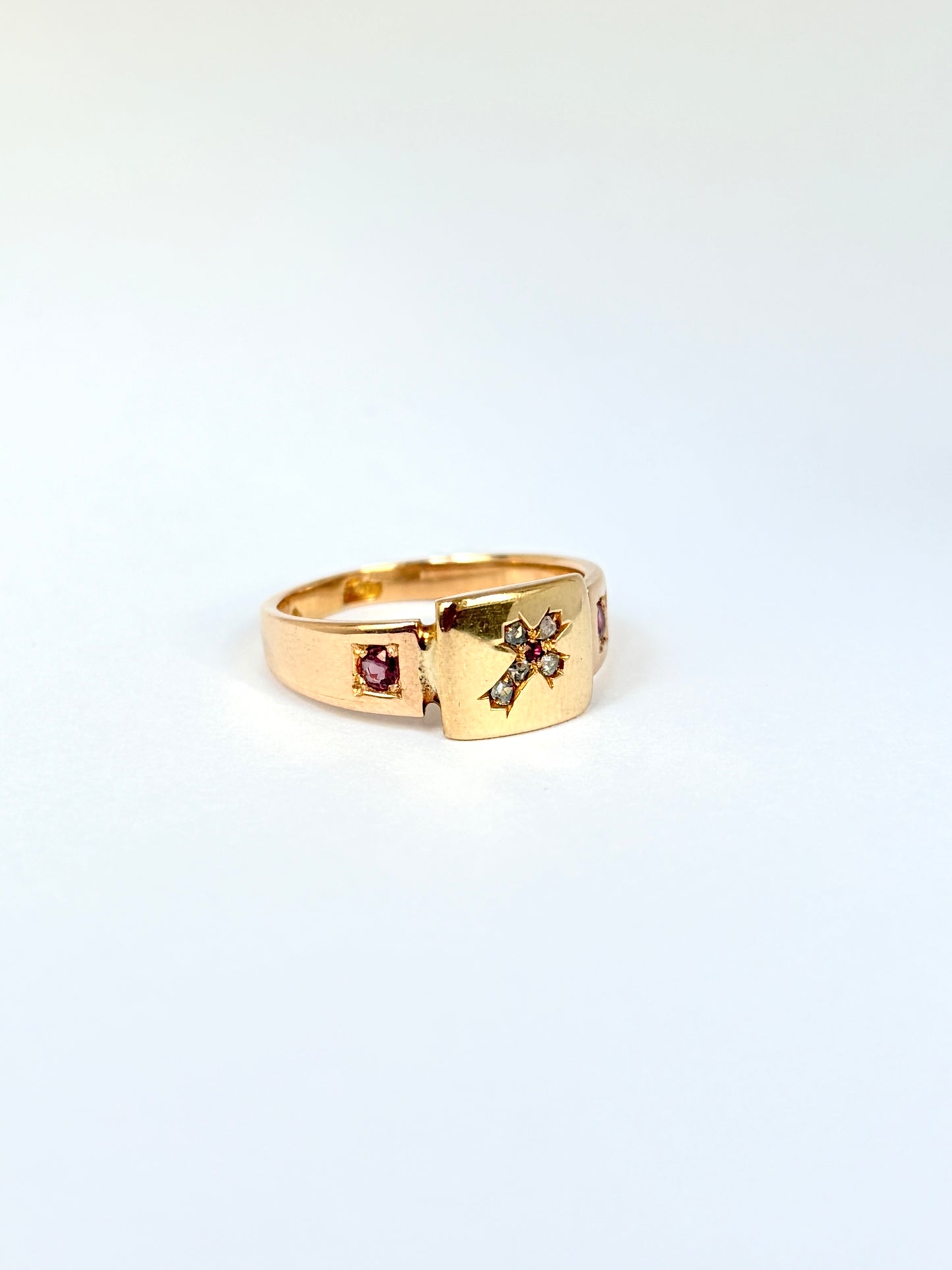 Antique, 18ct Gold Enamel, Rose Cut Diamond Cross Memorial Ring