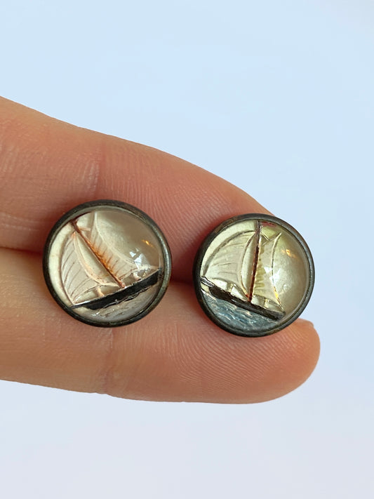 Beautiful, Art Deco, (Essex Crystal Style) Nautical Sailing Boat Cufflinks in Gilt Metal