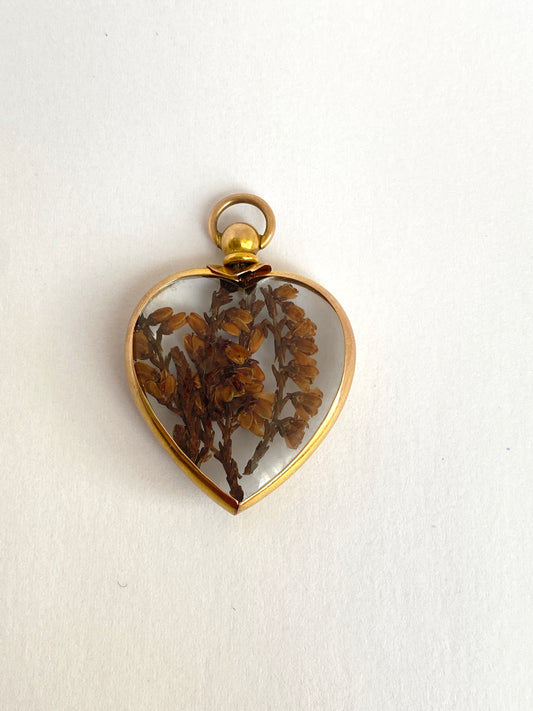 Large, Antique, 9ct Gold Puffy Heart Locket, Hallmarked 9ct Gold