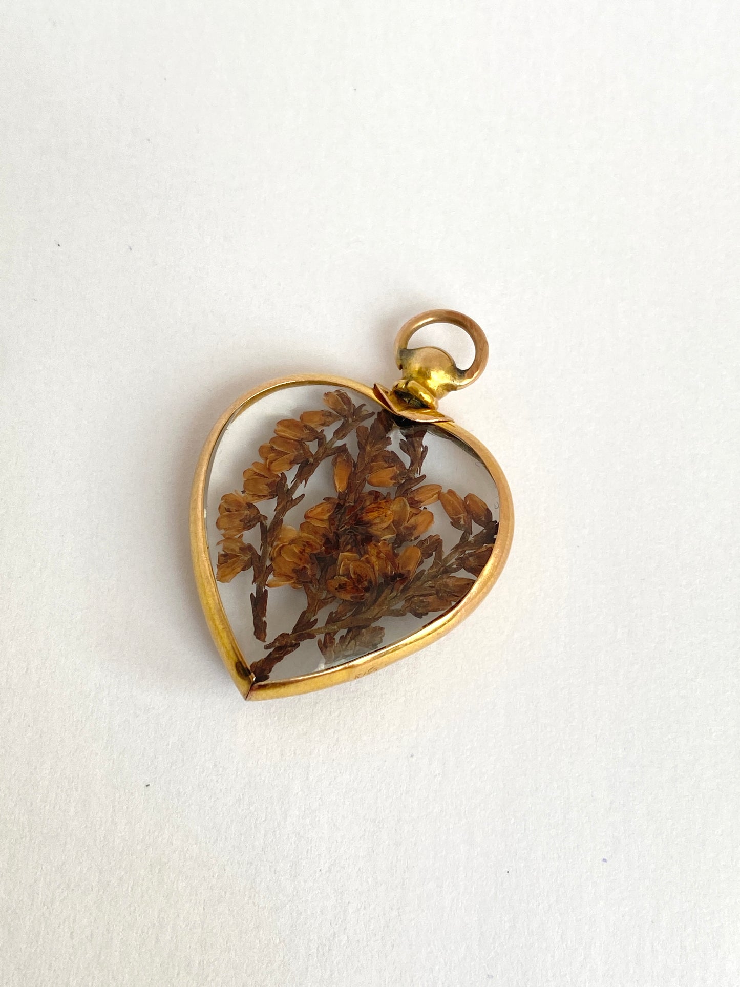 Large, Antique, 9ct Gold Puffy Heart Locket, Hallmarked 9ct Gold