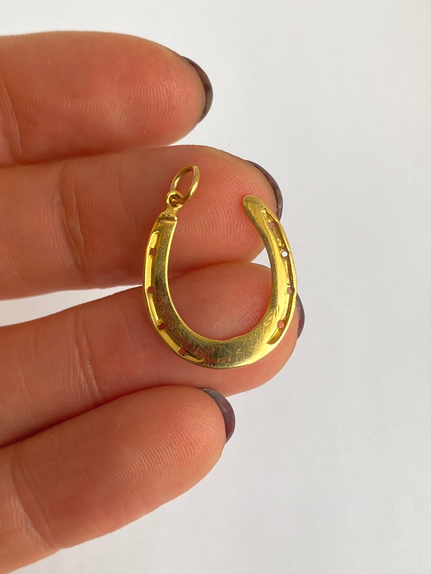 Antique 15ct Gold Horse Shoe charm/pendant, 1.16g