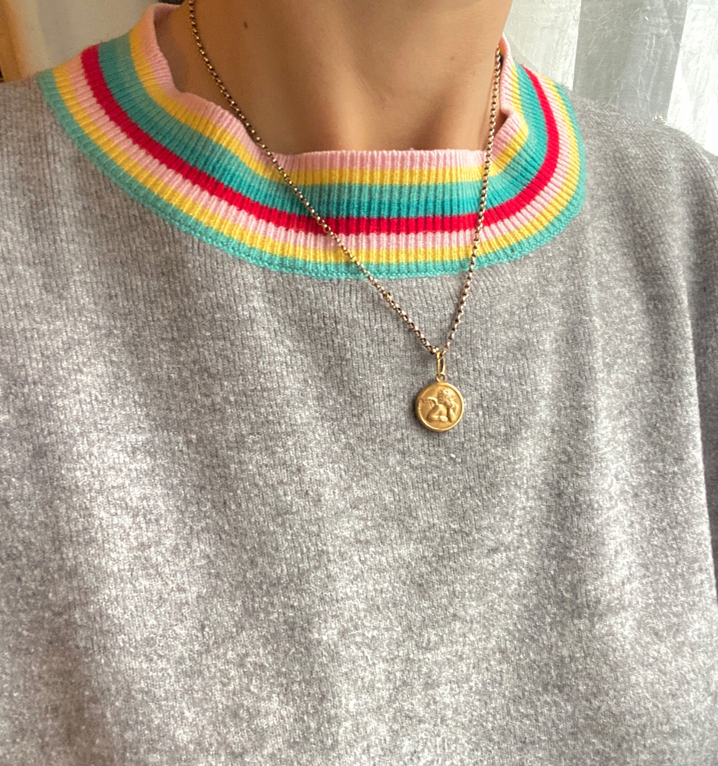 9ct Gold, Vintage,  Raphael Cherub Medal / Pendant with 'I love you'