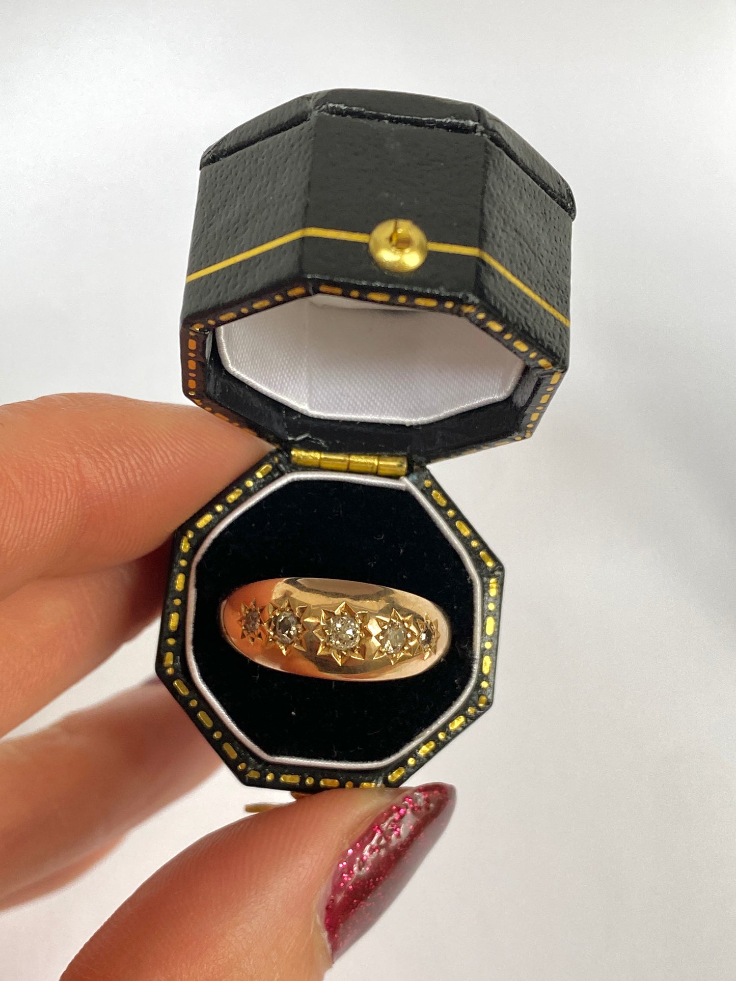 18ct Gold, 5 stone Diamond Starburst Ring, Hallmarked 18ct Gold, Chester, 1917