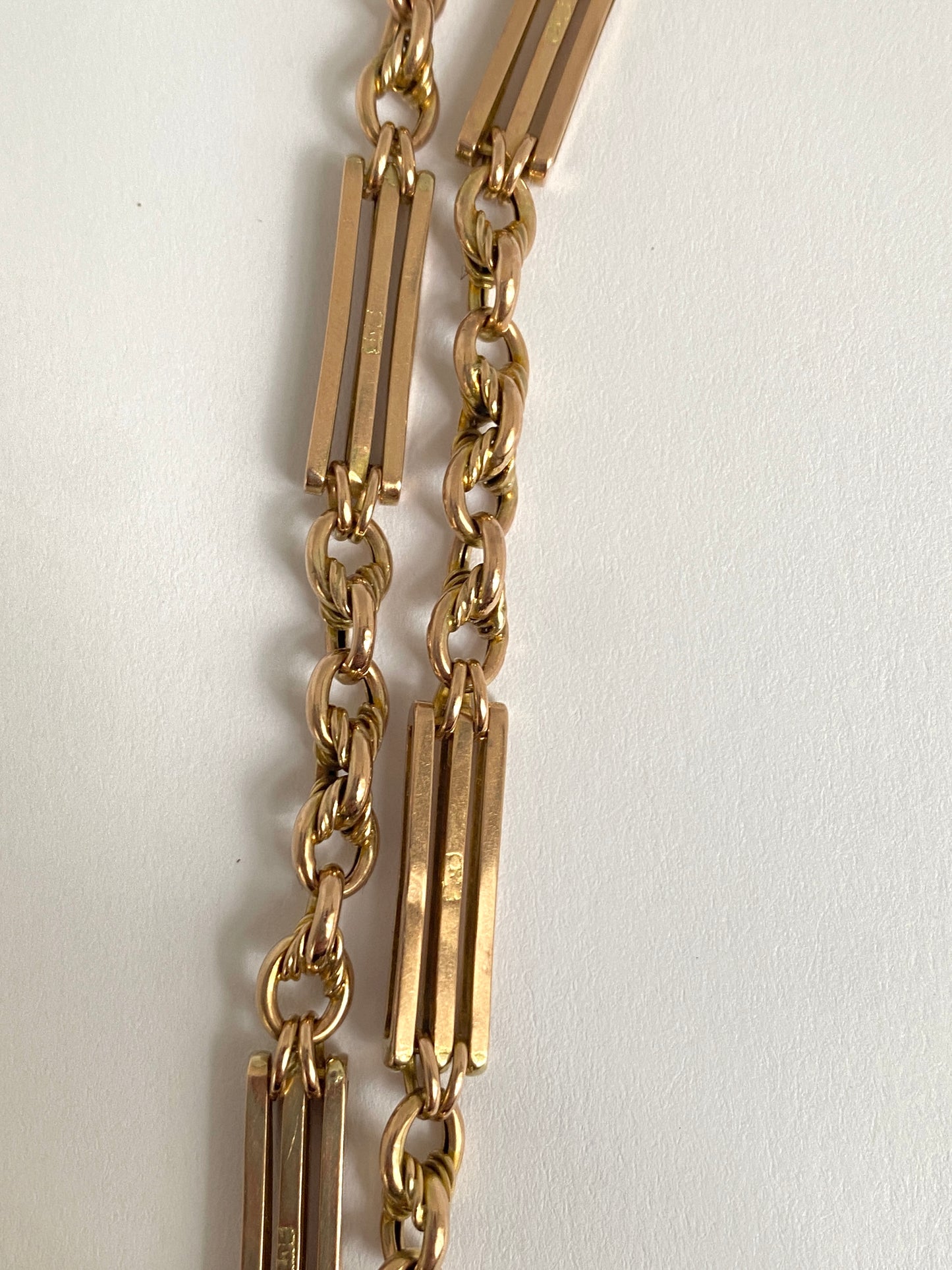 15 inch, 9ct Gold Antique Fancy Fetter Knot Link Watch Chain with T bar,  Dog Clips (16.25g)