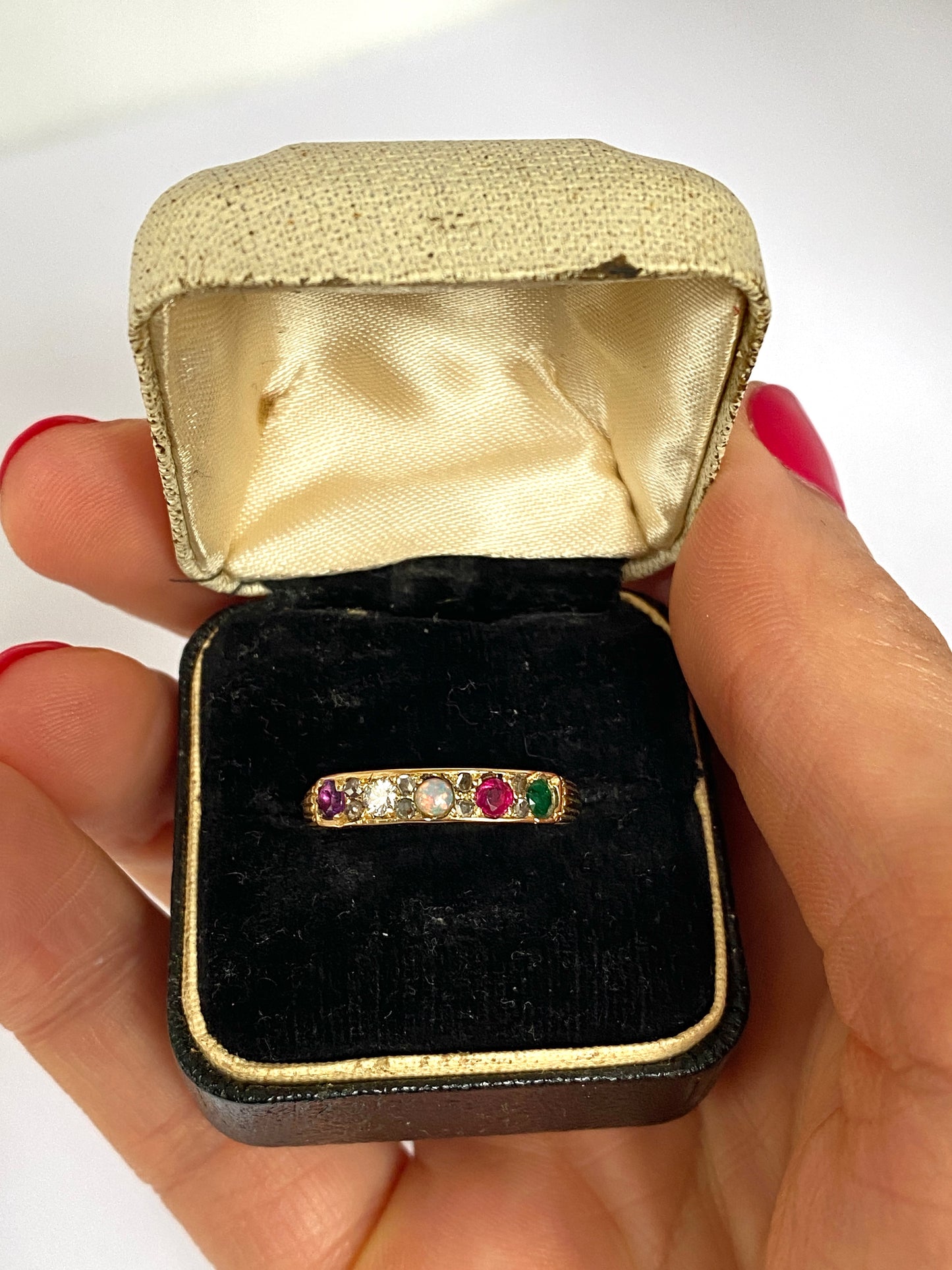 Vintage, 18ct Gold multigem Acrostic, 'ADORE' ring, Hallmarked, 18ct Gold