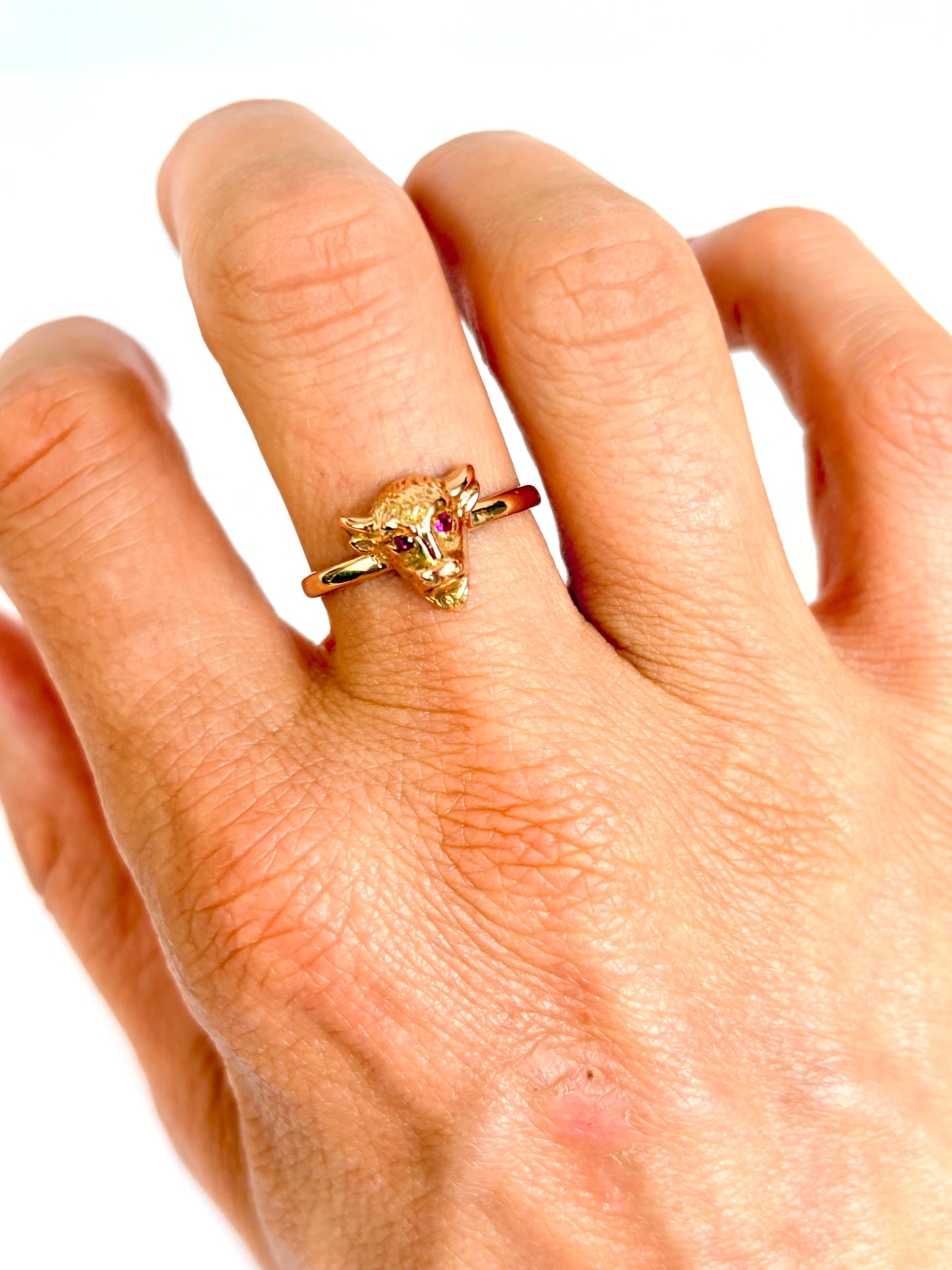 Vintage, 9ct gold Gargoyle Ring with Ruby Eyes.