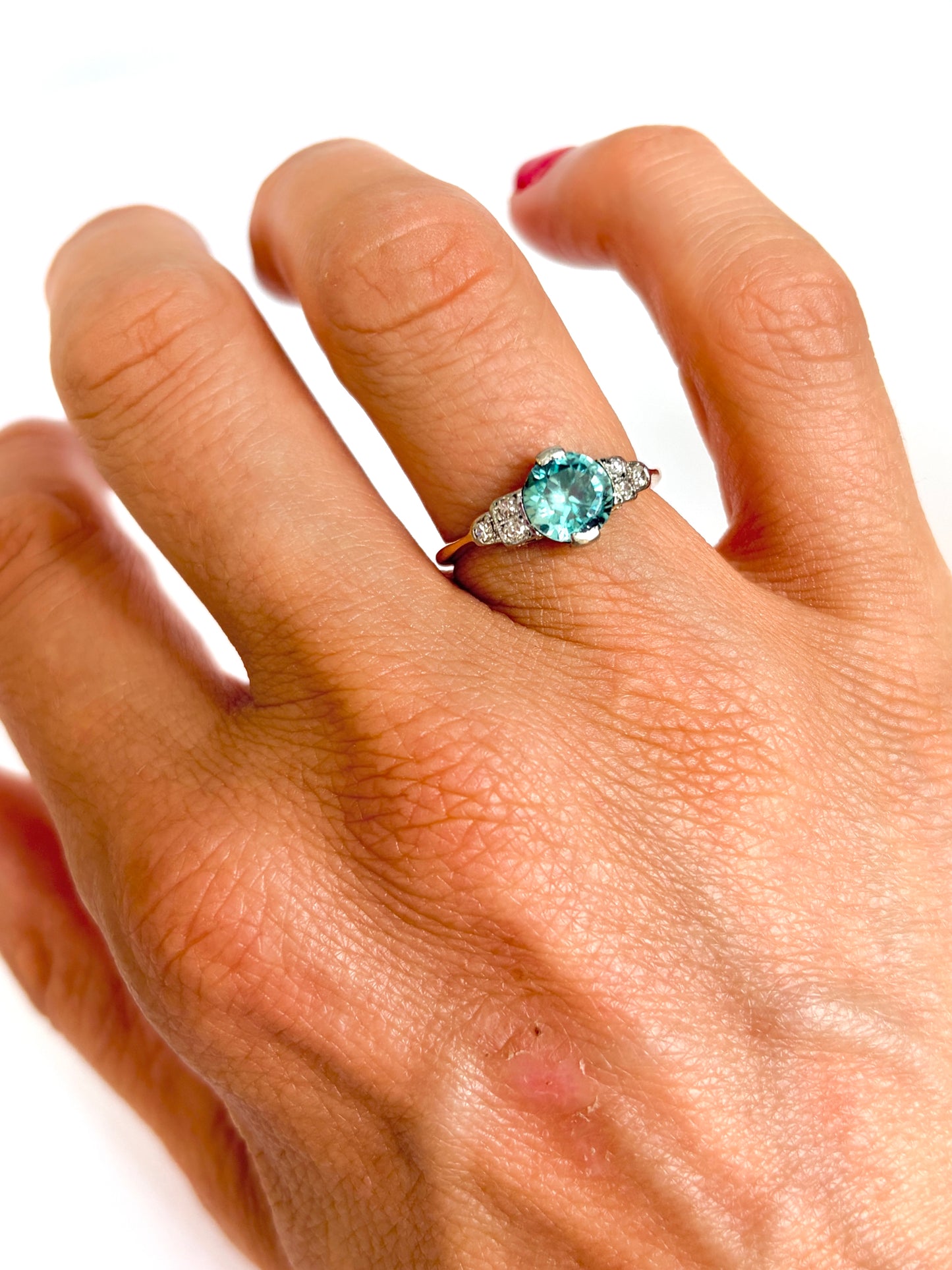 18ct Gold, Art Deco (1920s) Blue Zircon and Diamond Cluster Ring
