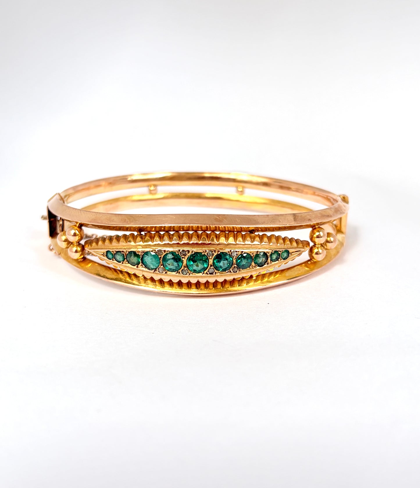 Antique, 9ct Gold,  Emerald and Diamond Bangle, Hallmarked, 9ct Gold, Chester 1909  (10.78g)