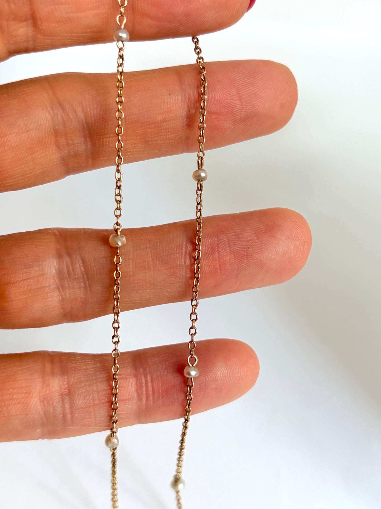 17 inch, Edwardian, 9ct Gold Pearl Station Necklace.