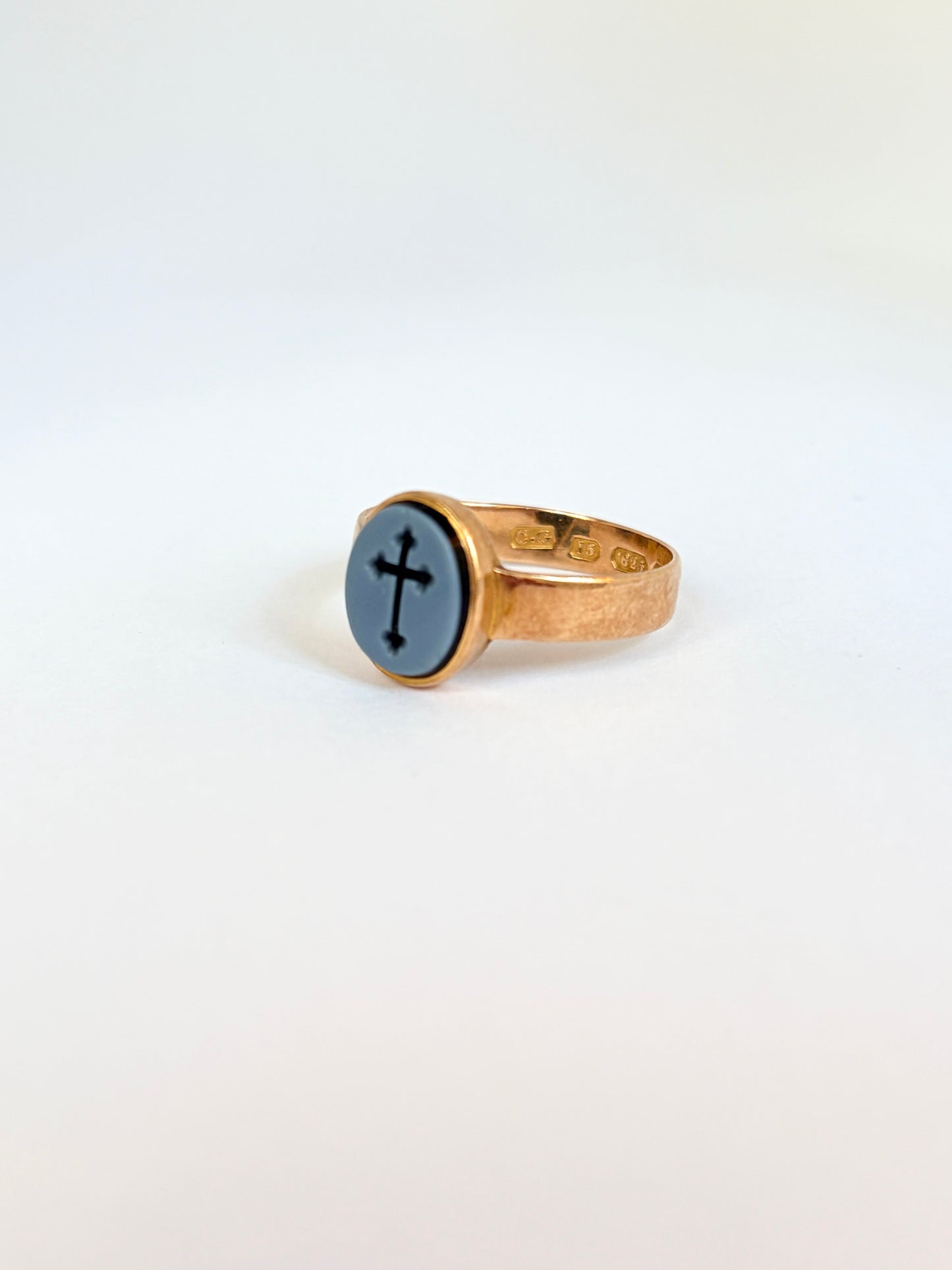 Victorian, 15ct Gold, Chalcedony  Cross Ring, Hallmarked Birmingham 1866