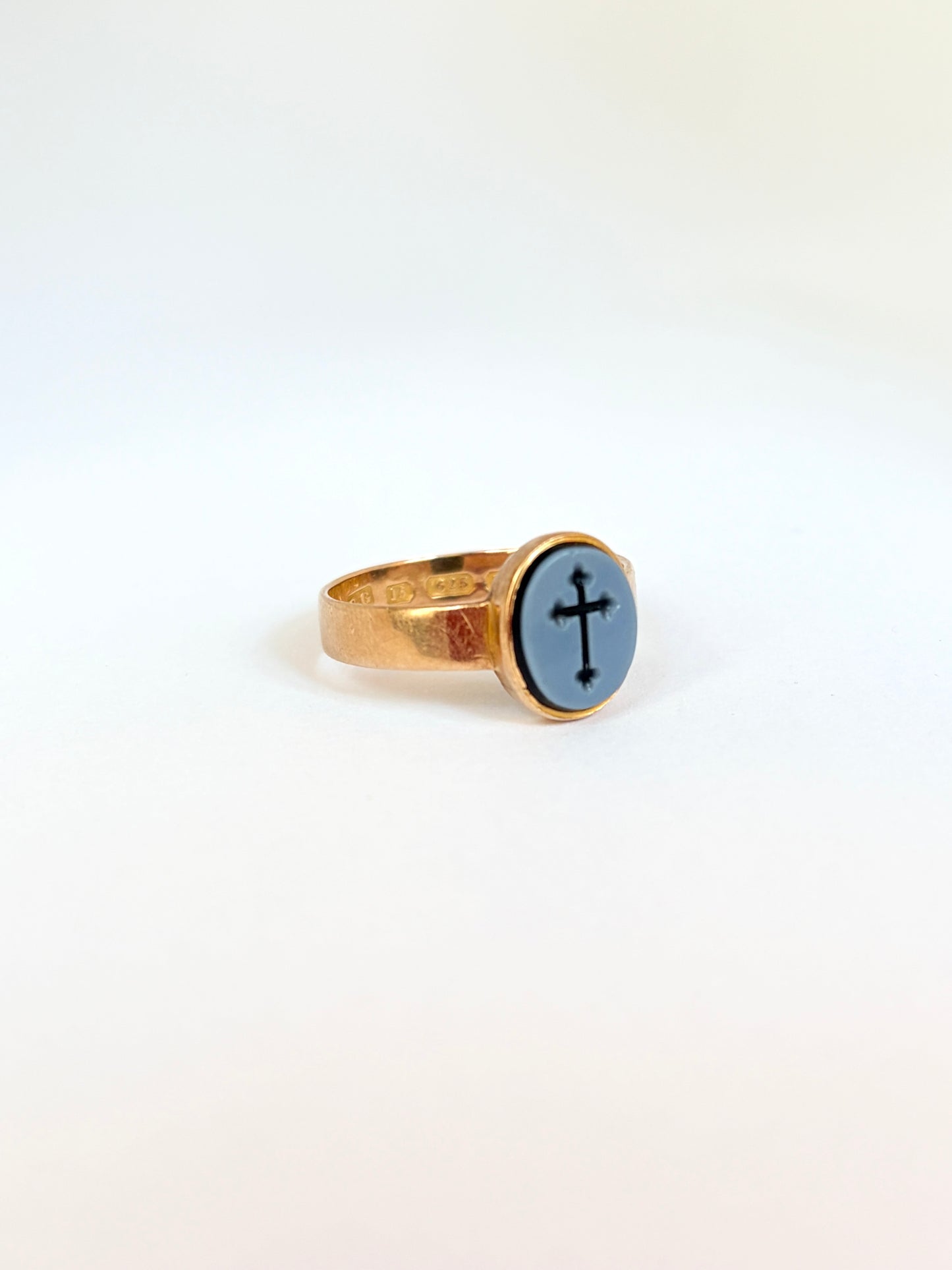 Victorian, 15ct Gold, Chalcedony  Cross Ring, Hallmarked Birmingham 1866