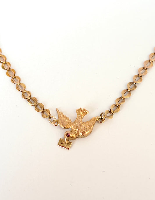 16 inch Victorian Necklace, 9ct Gold Peace Dove with envelope on a foxtail chain