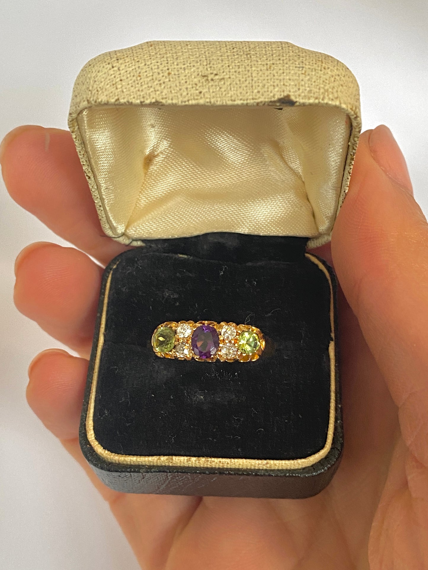 18ct Gold Suffragette Ring. Hallmarked for 18ct Gold, Chester 3.55g