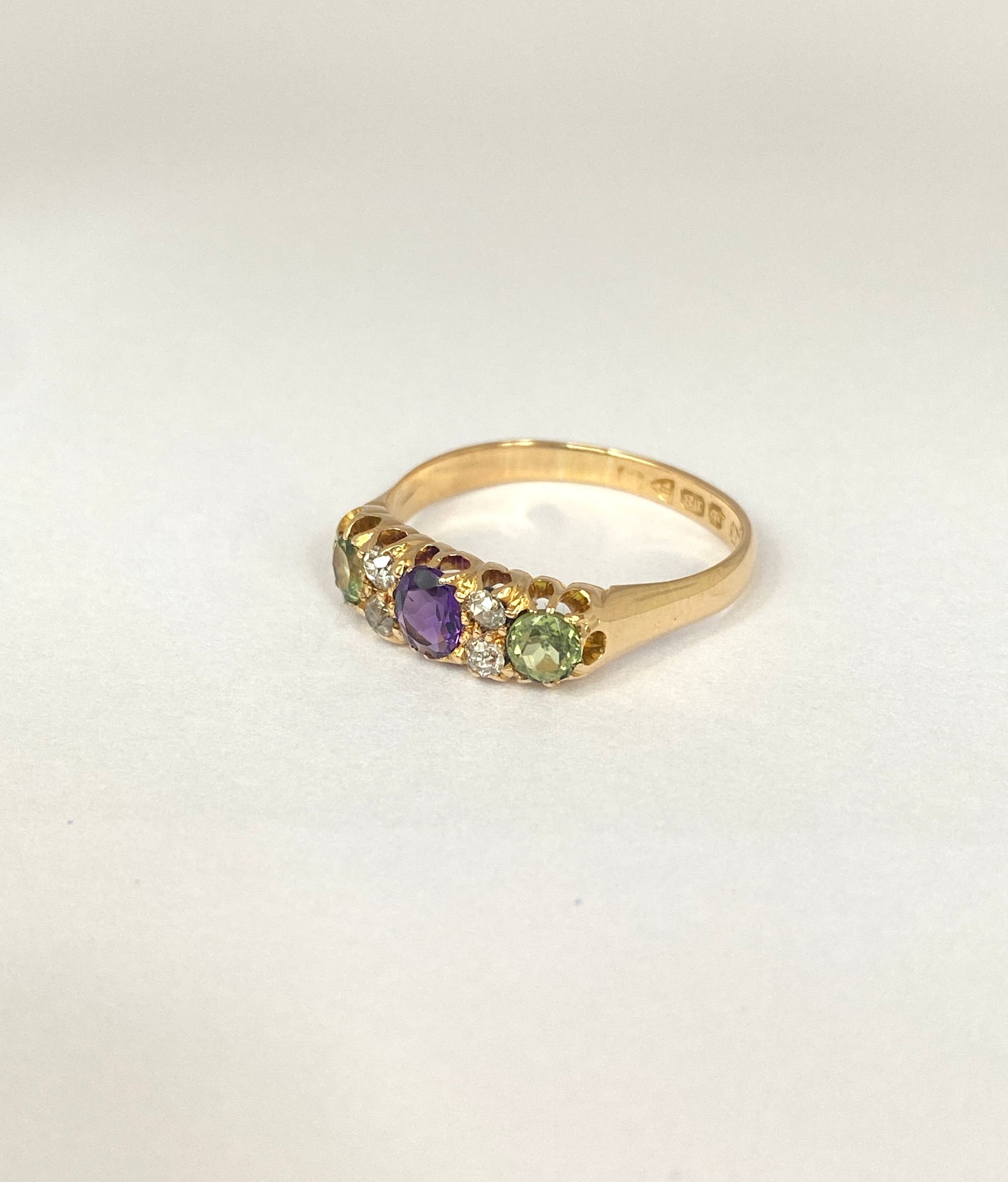 18ct Gold Suffragette Ring. Hallmarked for 18ct Gold, Chester 3.55g