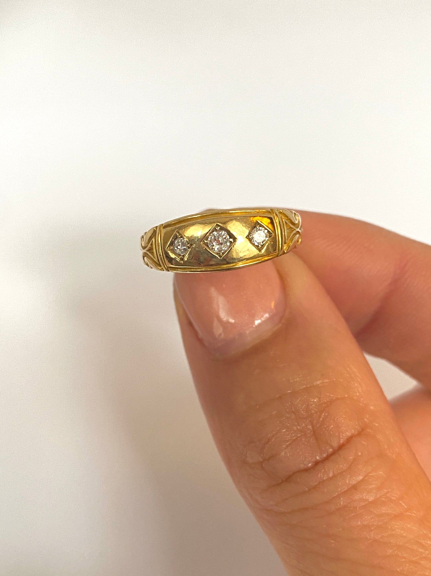 18ct Gold, Victorian, Diamond Gypsy Ring, Hallmarked for 18ct Gold, Birmingham 1894