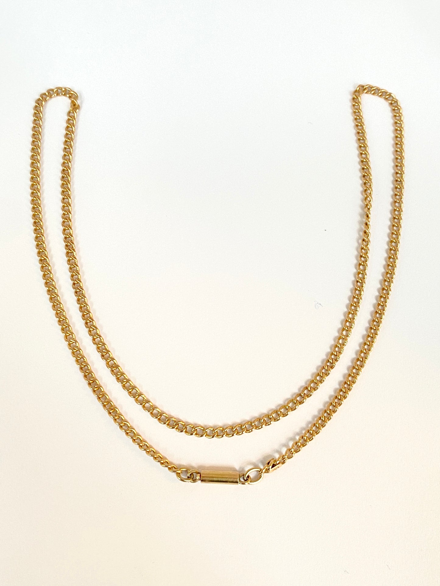 Heavy, Antique, 15ct Gold, 18 inch curb chain (9.04g)