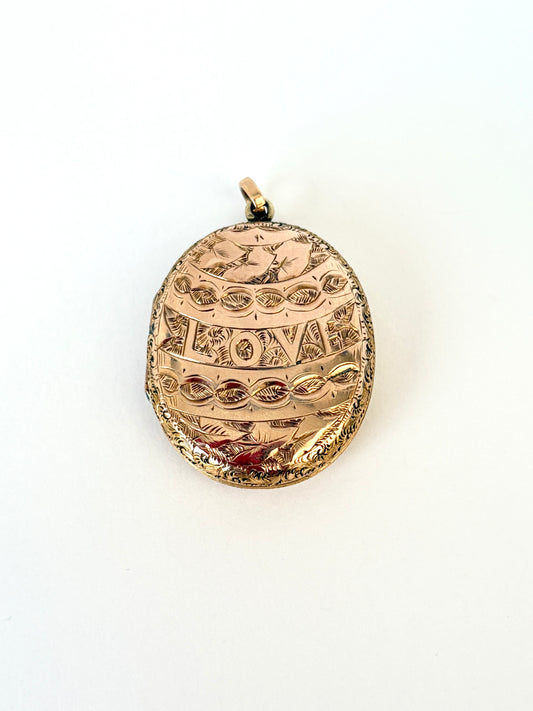 Romantic, Vintage, 9ct Gold Oval Heart 'LOVE' Locket