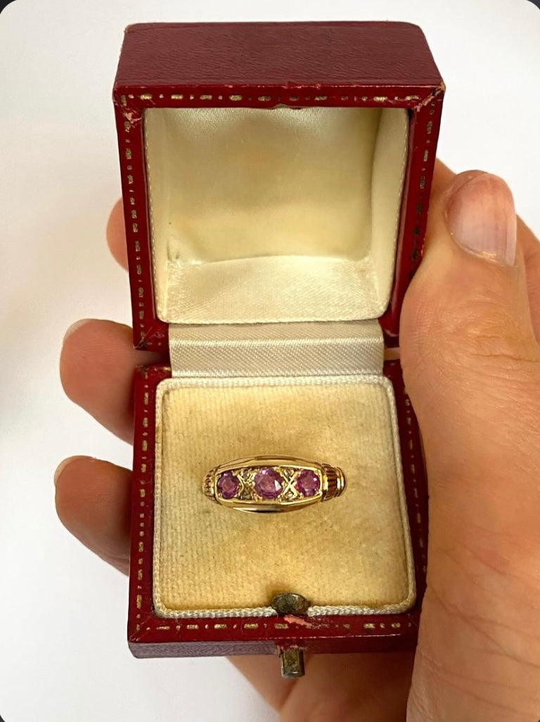 Art Deco, 18ct Gold Ruby and Diamond Gypsy Ring, Hallmarked Birmingham, 1920 (3.61g)