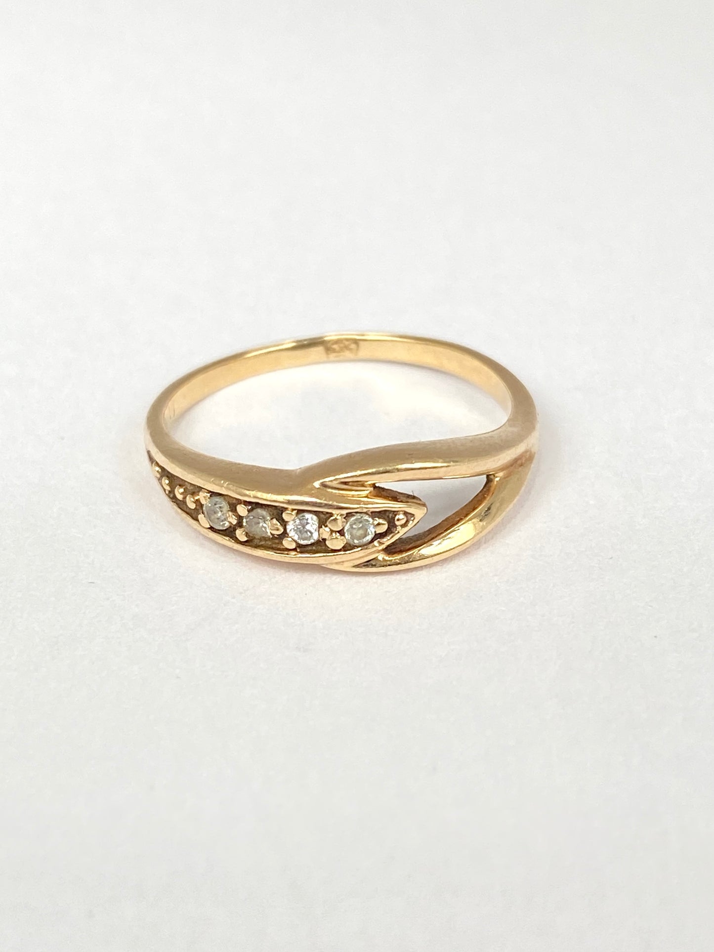 Unique, Vintage, 14ct Gold Diamond Ring