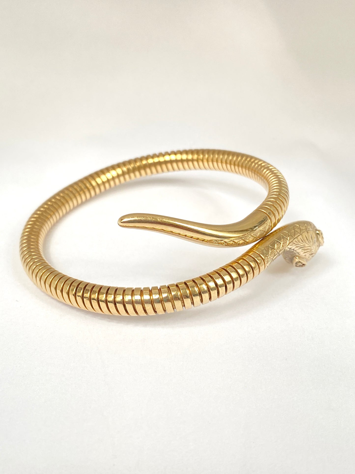 Vintage, 9ct Gold, Garnet Eyed Extendable Snake Bangle, Hallmarked 9ct Gold, Birmingham, 26.5g