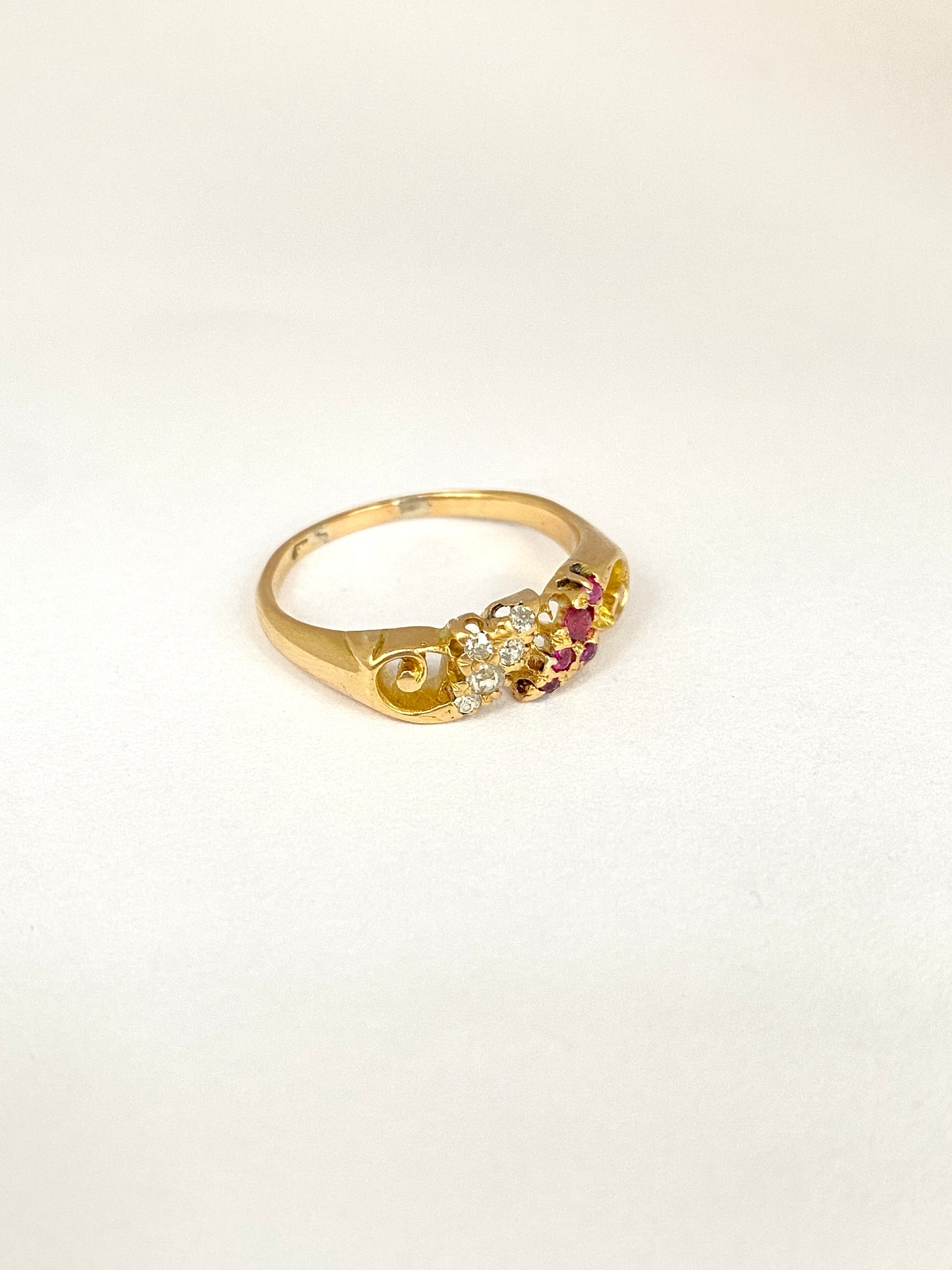 Vintage, 18ct Gold, Diamond and Ruby Snake Ring