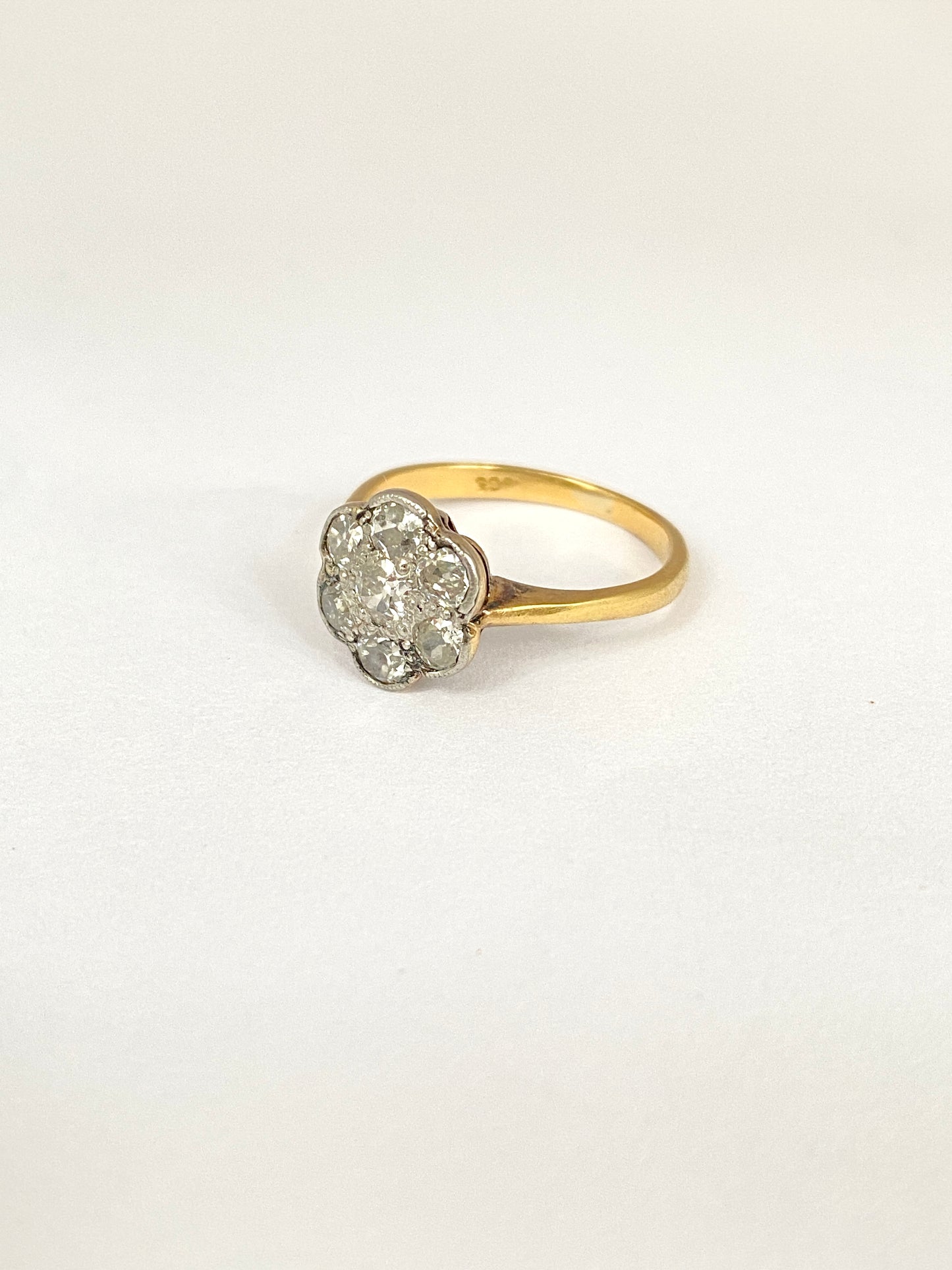 Edwardian, 18ct Gold Diamond Cluster /Daisy Ring, Hallmarked 18ct Gold