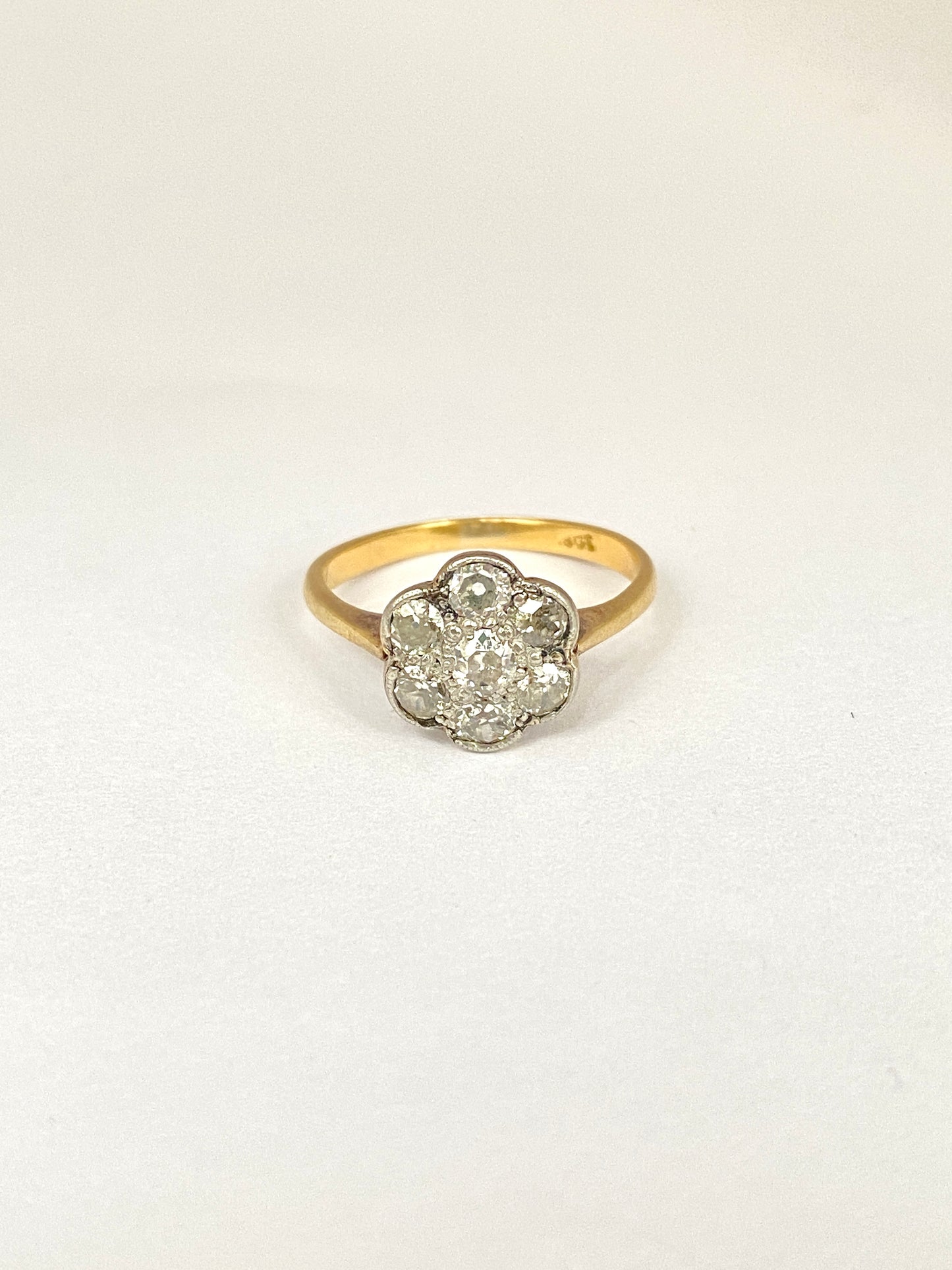 Edwardian, 18ct Gold Diamond Cluster /Daisy Ring, Hallmarked 18ct Gold