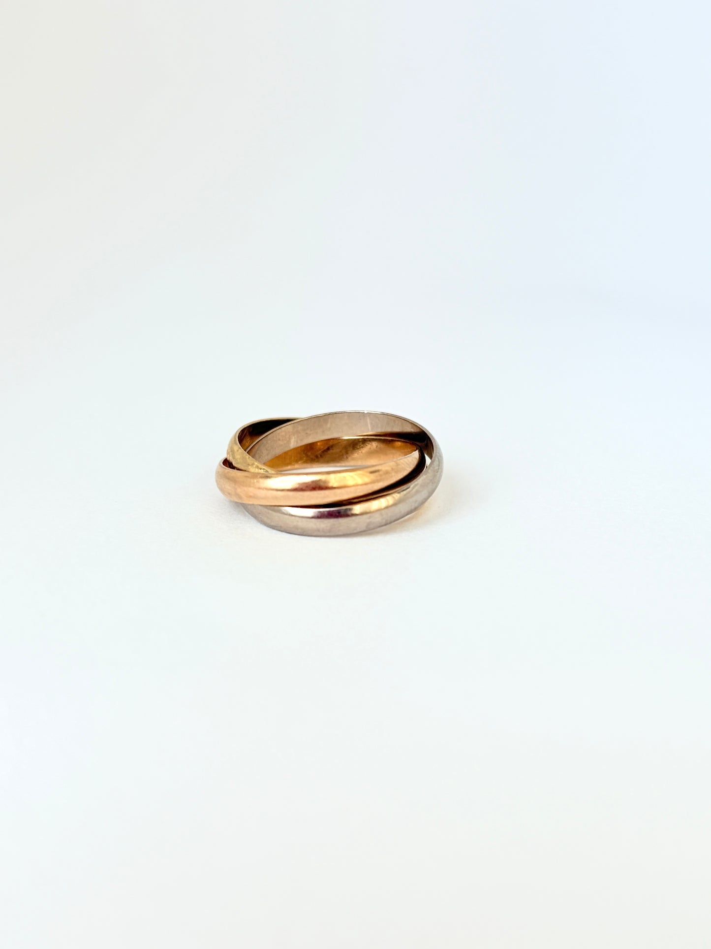 Classic, 18ct Gold Cartier, Three Tone Trinity Ring. Size 51, 5g