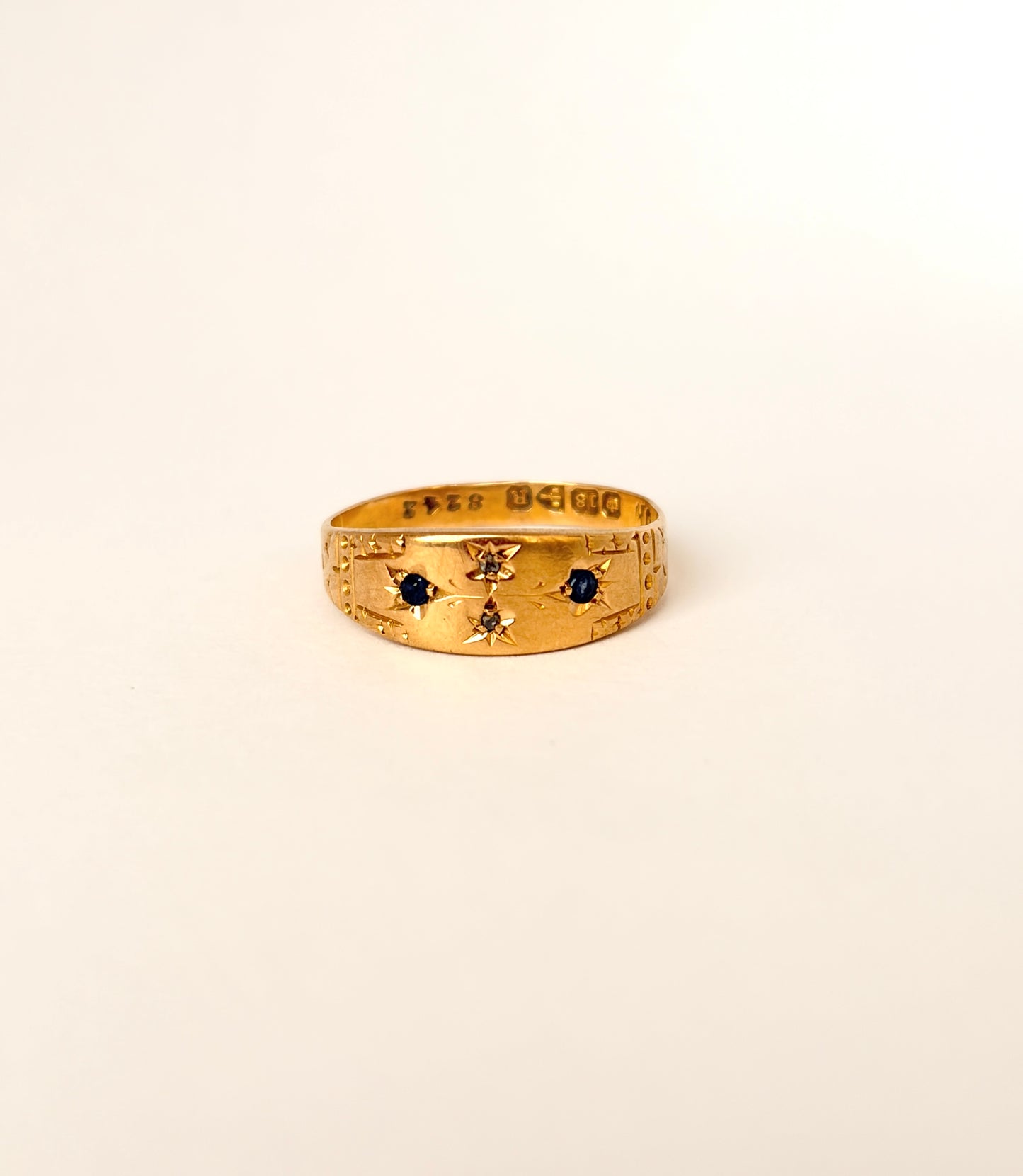 Victorian, Sapphire and Diamond Ring, Hallmarked, 18ct Gold, Chester, 1900
