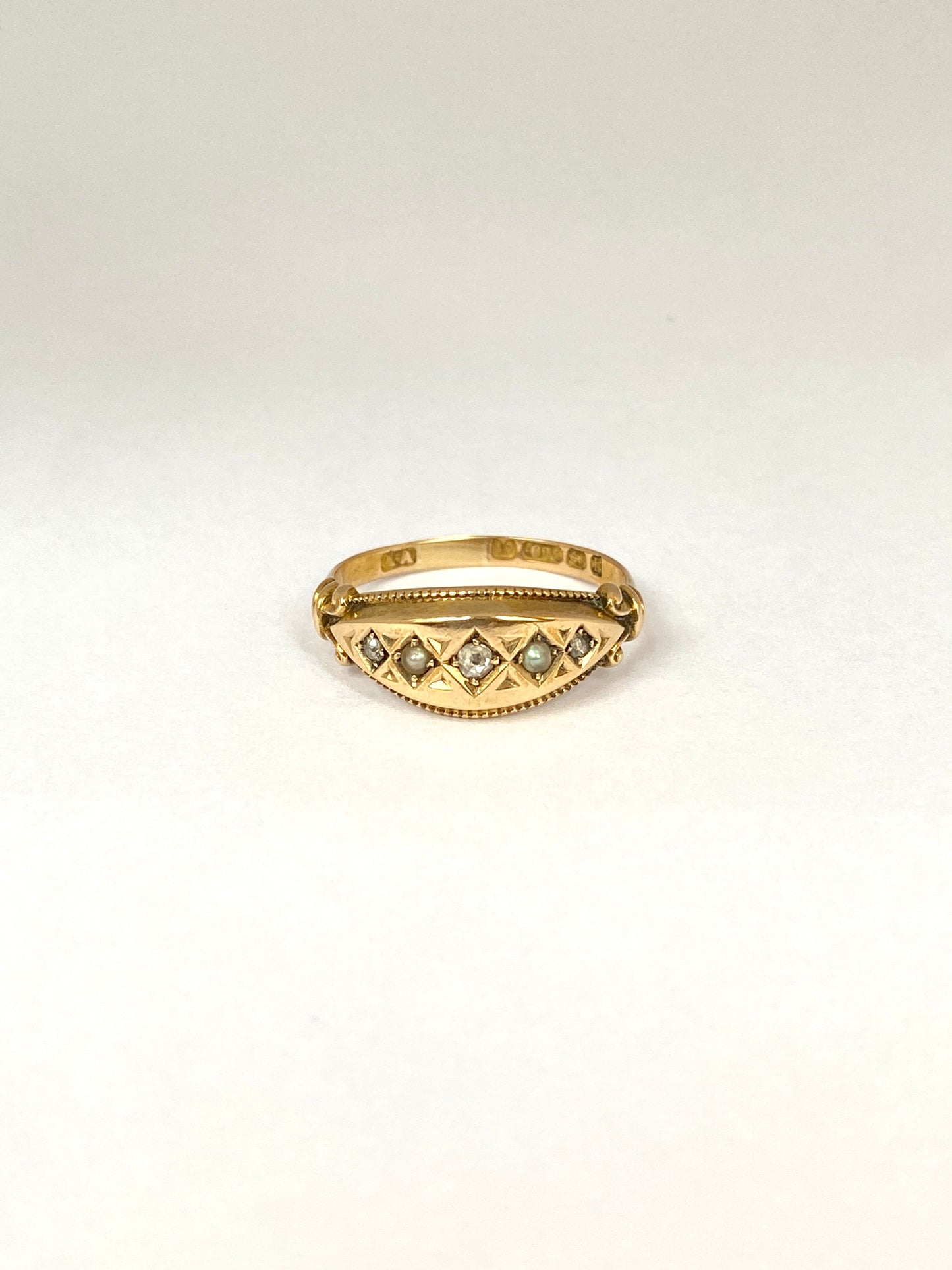 Antique, Victorian,18ct Gold, 5 stone Diamond and Pearl Ring, Hallmarked 18ct Gold, Birmingham, 1884