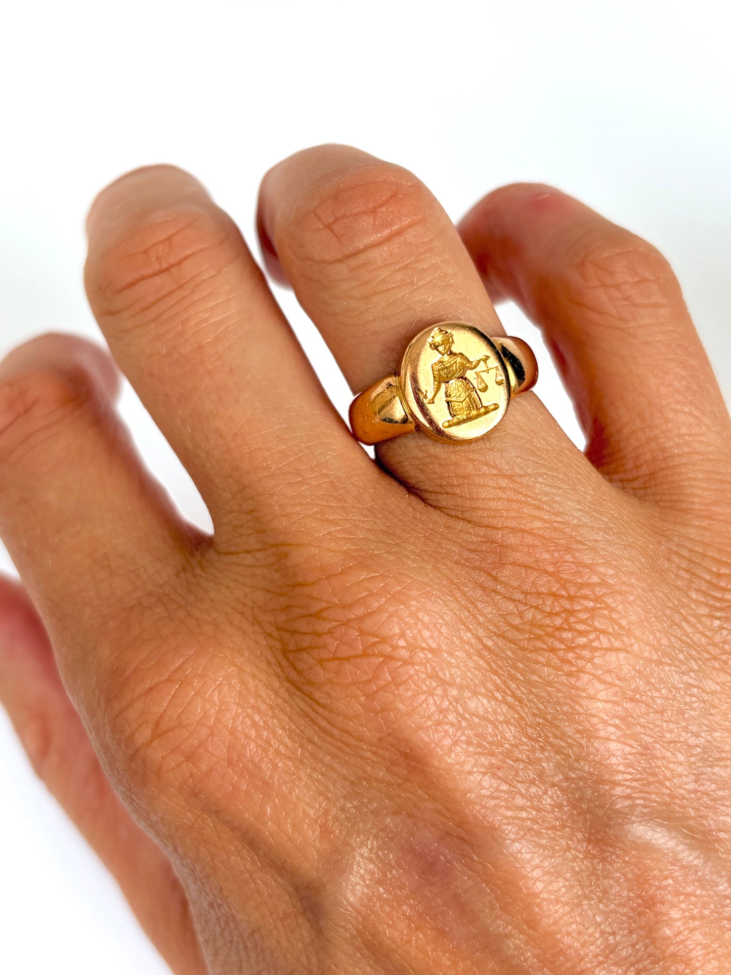 Vintage, 18ct Gold Pharaoh Signet Ring, Hallmarked 18ct Gold, 7.24g