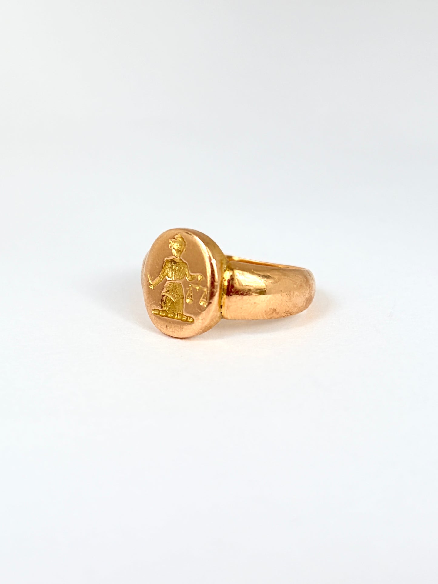 Vintage, 18ct Gold Pharaoh Signet Ring, Hallmarked 18ct Gold, 7.24g