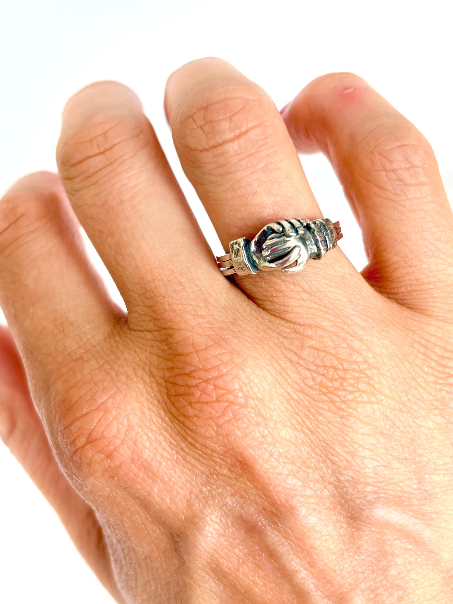 Vintage, Sterling Silver, Fede/Gimmel Opening Ring with Heart