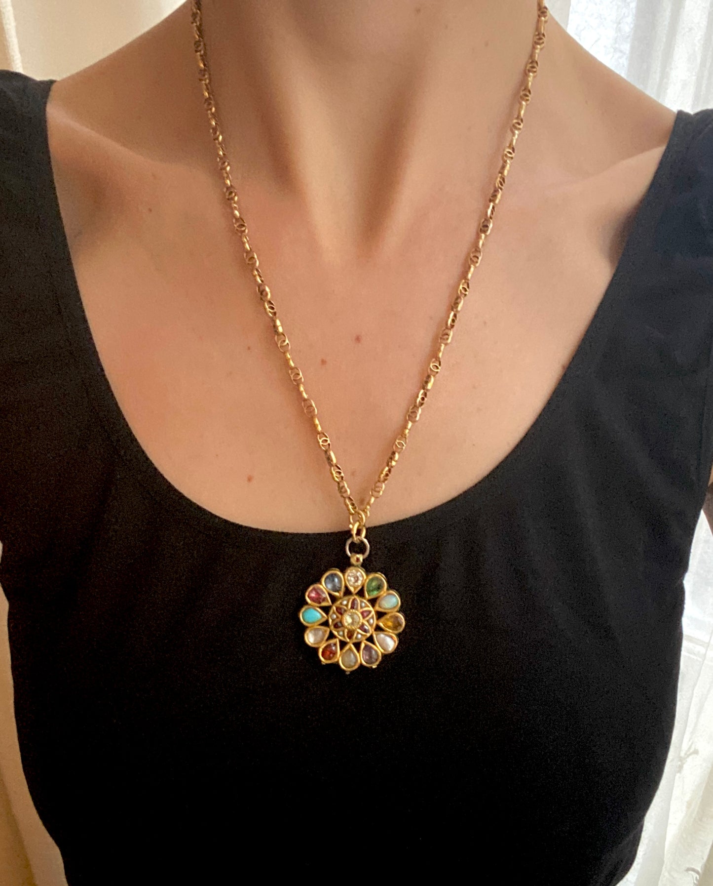 3rd payment Priya  Rare, Victorian, Indian 22ct Gold, Gem Set Mughal Pendant, 16.40g