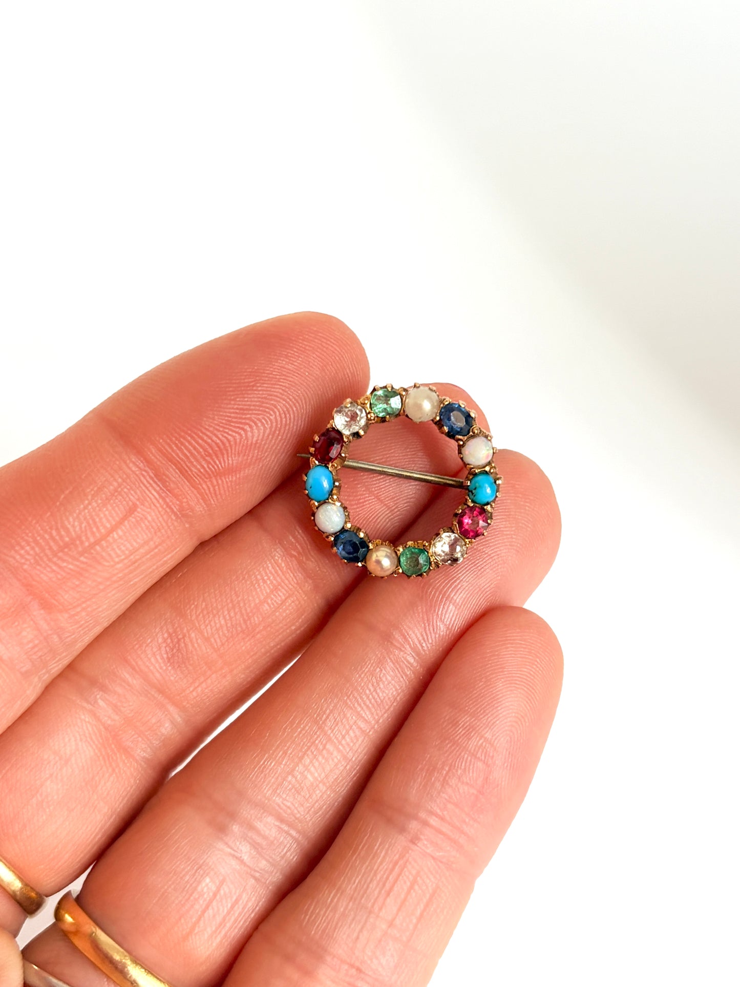 Antique, 15ct Gold Harlequin, Multi-Gem Circle Brooch