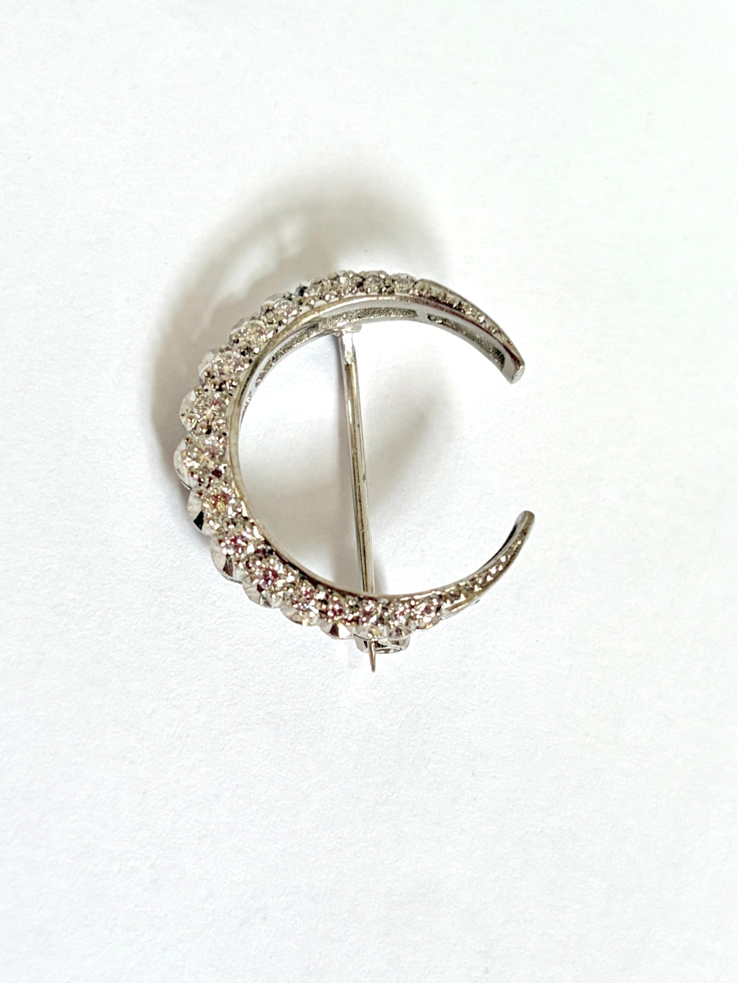 Vintage, 18ct White Gold Diamond Crescent Moon Brooch/Pin