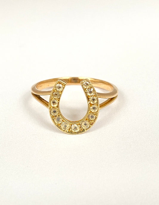 Antique, (Victorian) 15ct Gold, Diamond Horse Shoe Ring