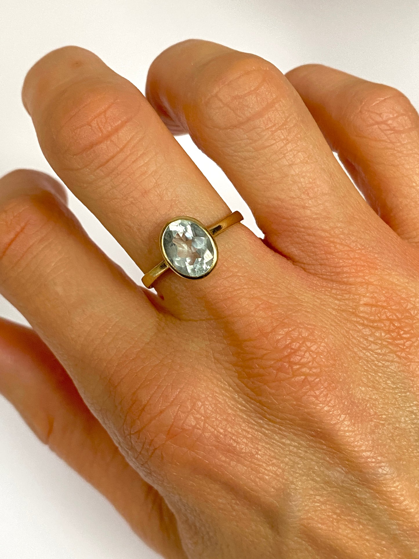 Vintage 9ct Gold Aquamarine Ring