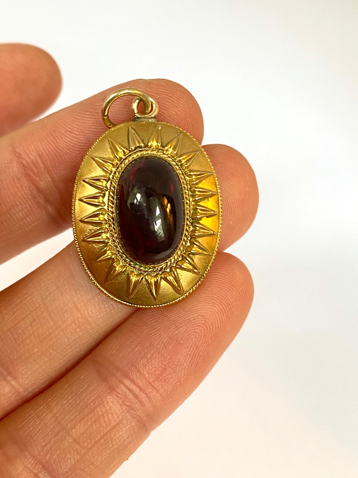 Unusual, 15ct Gold and Garnet Etruscan Revival Pendant