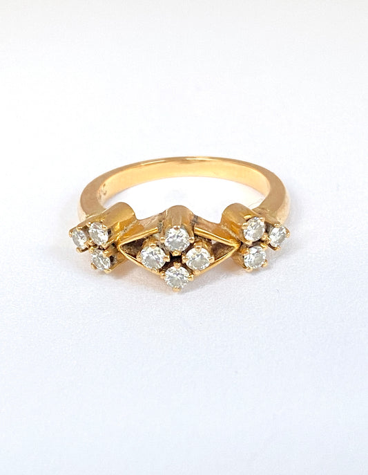 Vintage, 18ct Gold, Diamond Scatter Flower Ring