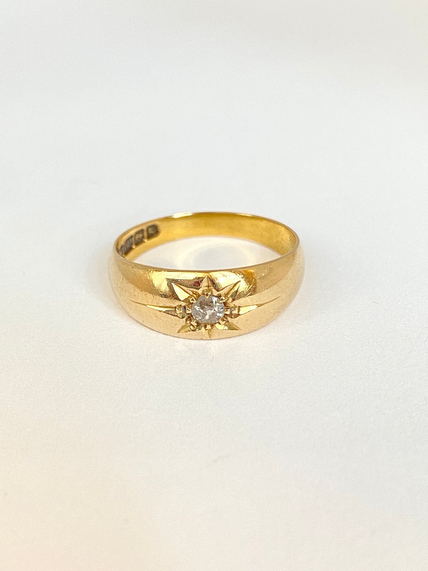 FINAL PAYMENT: 18ct Gold, Edwardian, Starburst Solitaire Ring, Hallmarked 18ct Gold, Birmingham, 1912