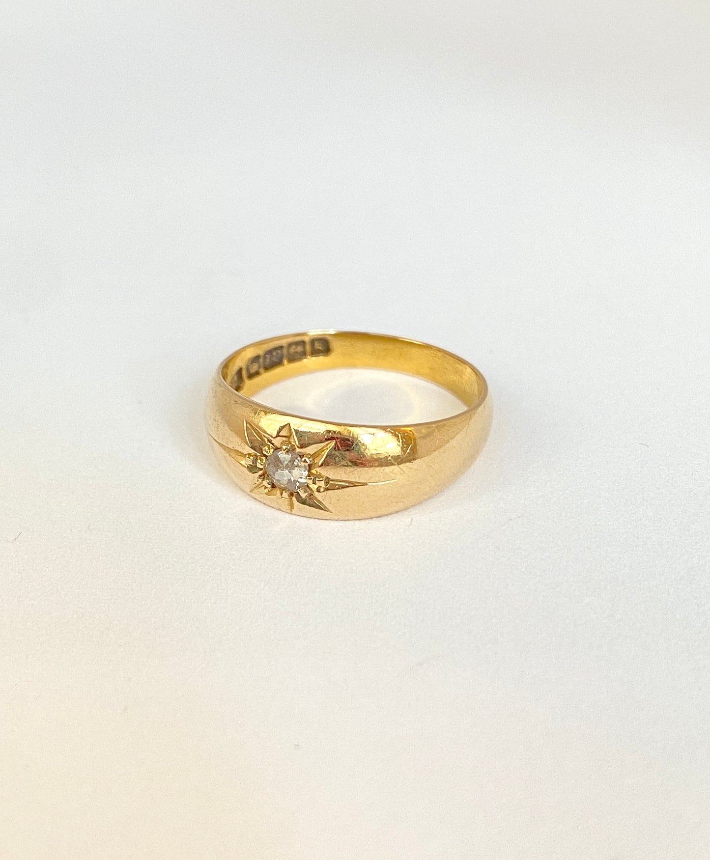 FINAL PAYMENT: 18ct Gold, Edwardian, Starburst Solitaire Ring, Hallmarked 18ct Gold, Birmingham, 1912