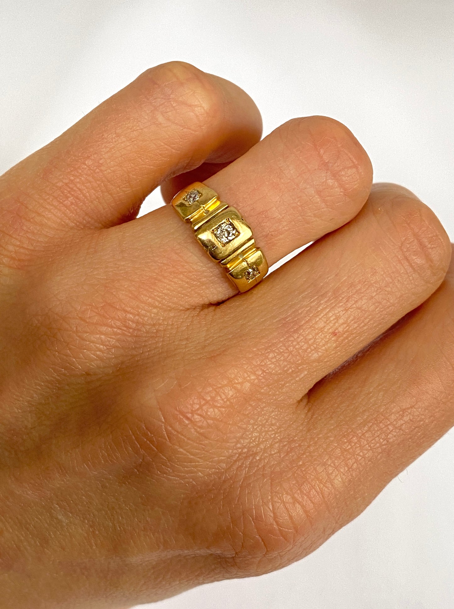 Antique, Victorian, old cut Trilogy Diamond Gypsy Ring, Hallmarked London, 18ct Gold and 1900