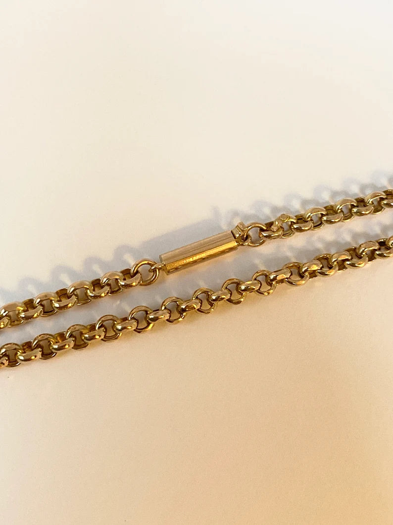 Antique 9ct Gold Victorian Belcher Chain, 21 inches with barrel clasp.