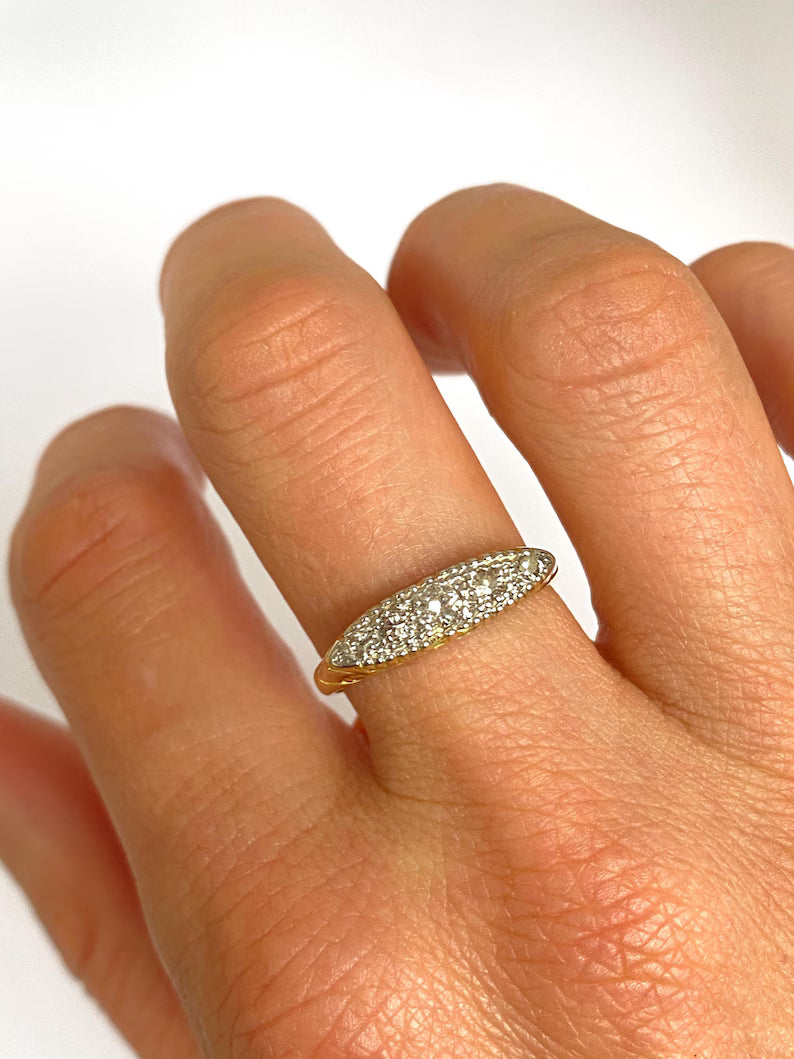 18ct Gold and Platinum 5 stone Diamond Ring