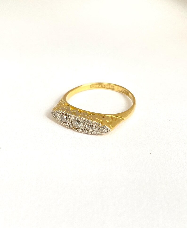 18ct Gold and Platinum 5 stone Diamond Ring