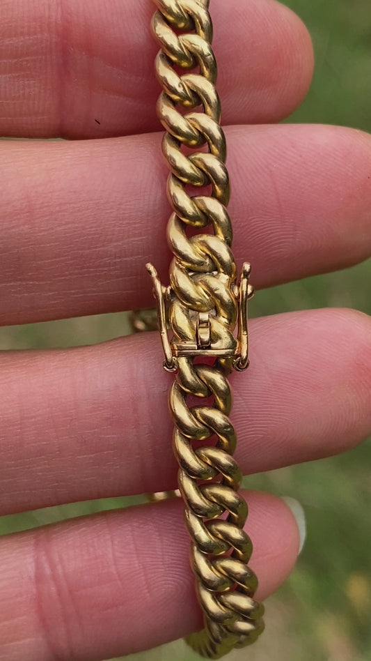 Elegant, Vintage, 18ct Gold Concealed Clasp Curb Chain Bracelet